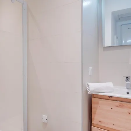 Lägenhet Le Rayon - Bel Appt Dans Le Centre De Bdx